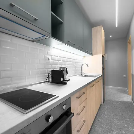 New Yorker, Nilie Hospitality Mgmt Апартаменты